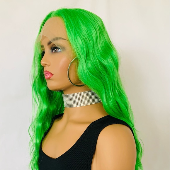 Beautiful Bright Green 13x2.5 Lace Front Premium Fiber Wig for Events/Daily Wear - Picture 9 of 14
